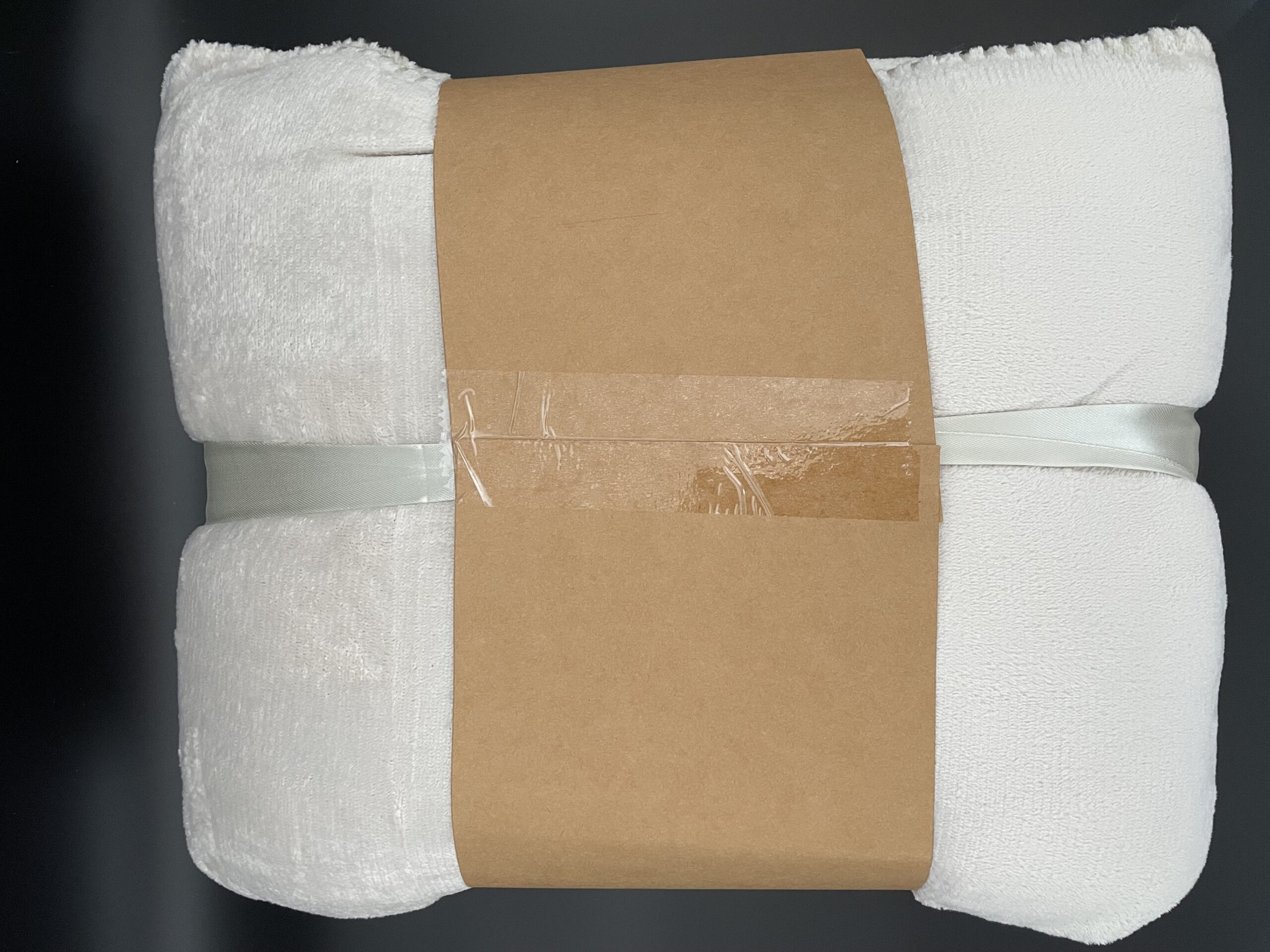 Superzachte Flanel Teddy Deken 150x200 cm – Warme deken – Fluffy deken - Plaid - Beige - Afbeelding 2