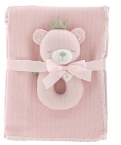 Luxe baby cadeauset meisje met roze flanellen babydeken 100x75 cm en beren rammelaar kraamcadeau